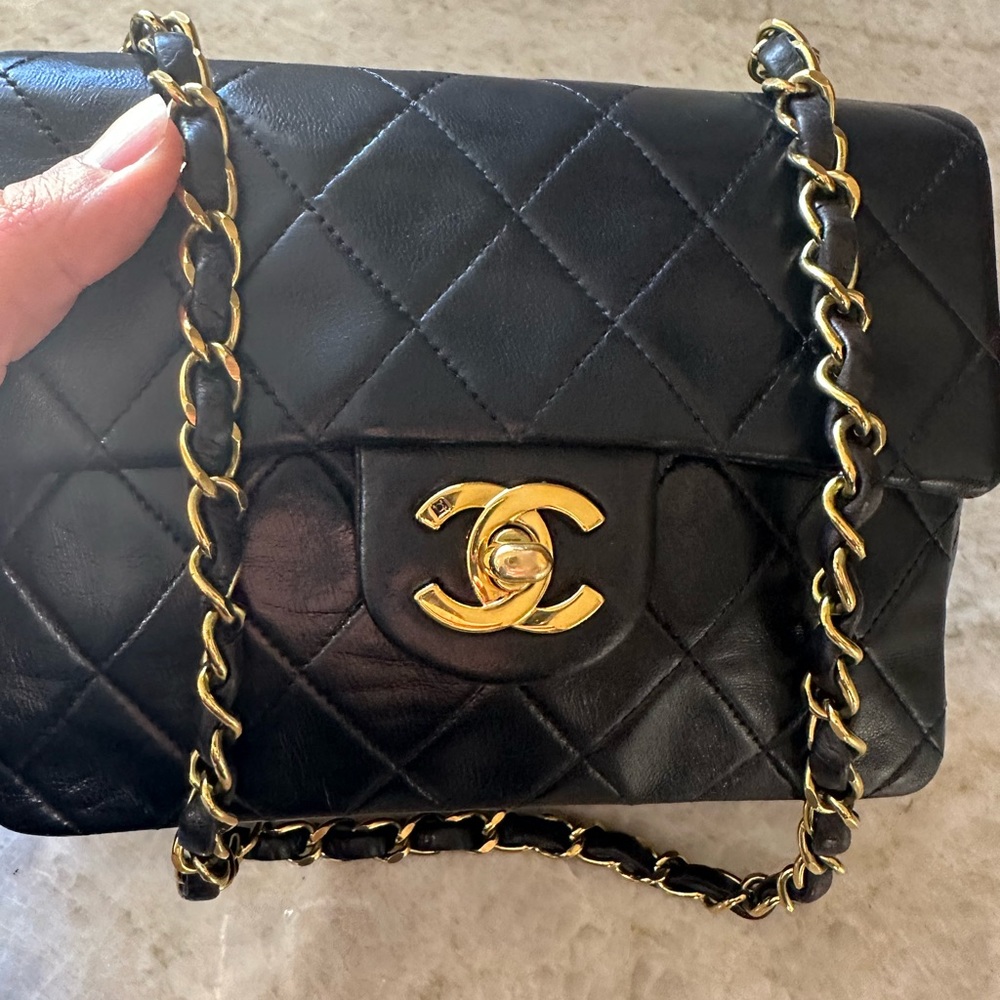 Chanel Mini Square Vintage Flap Bag - Picture 3 of 10